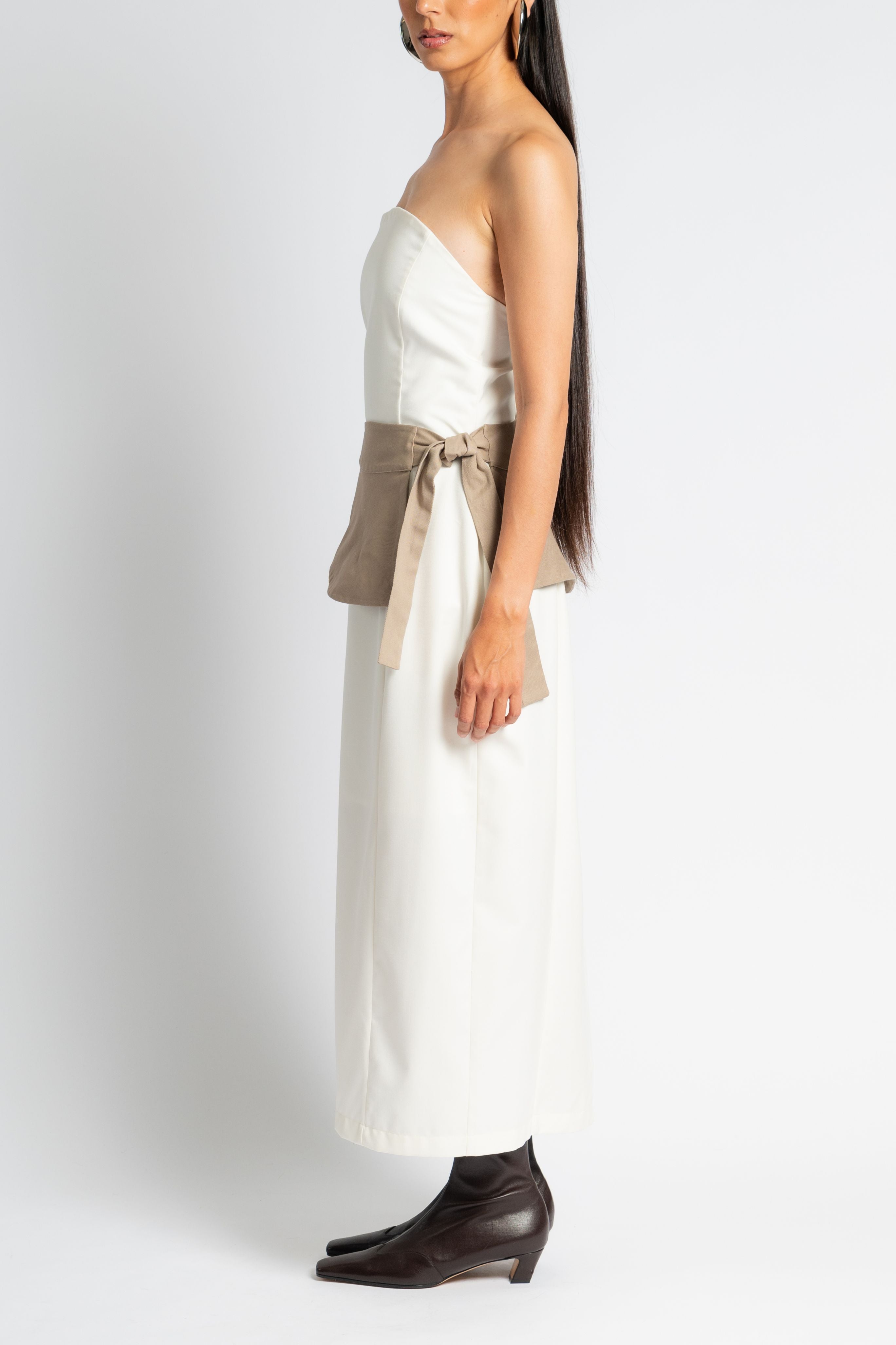 The Wave Belt in Tan