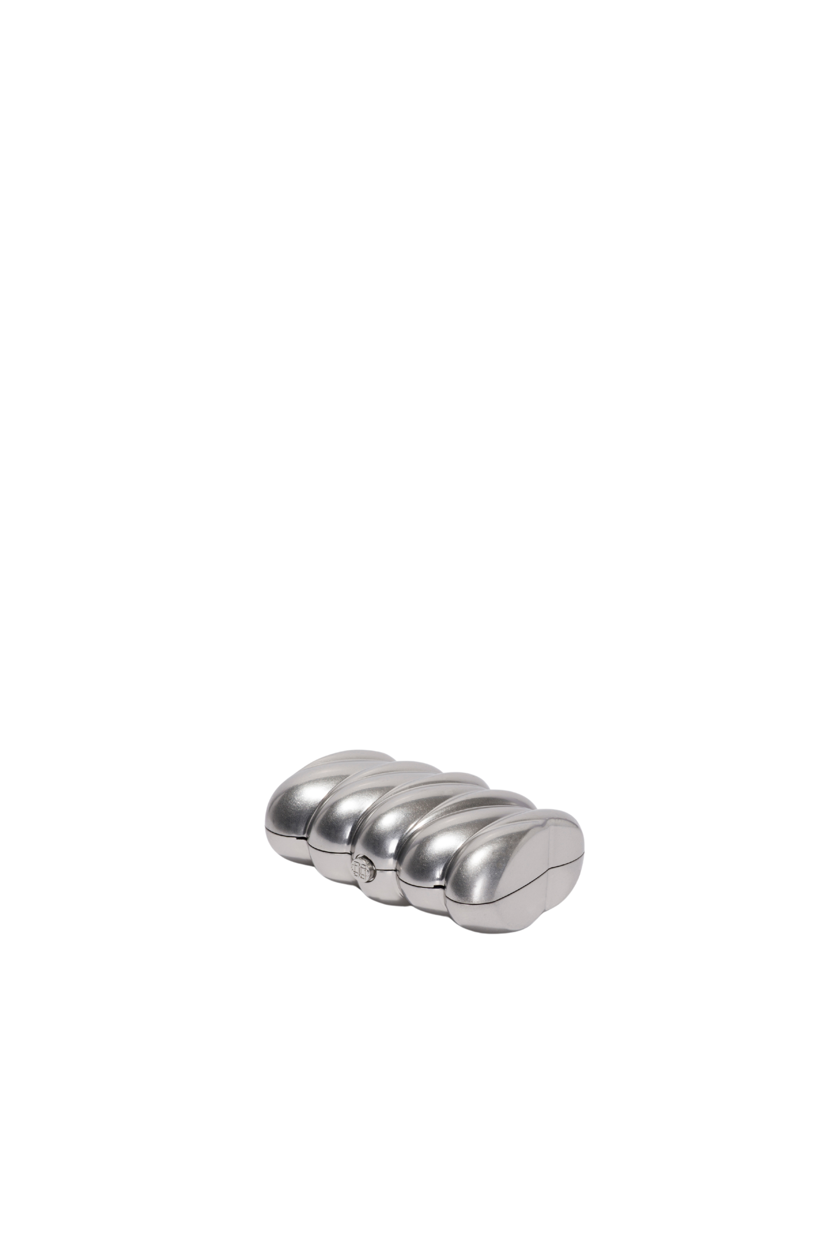 Reya Clutch in Silver