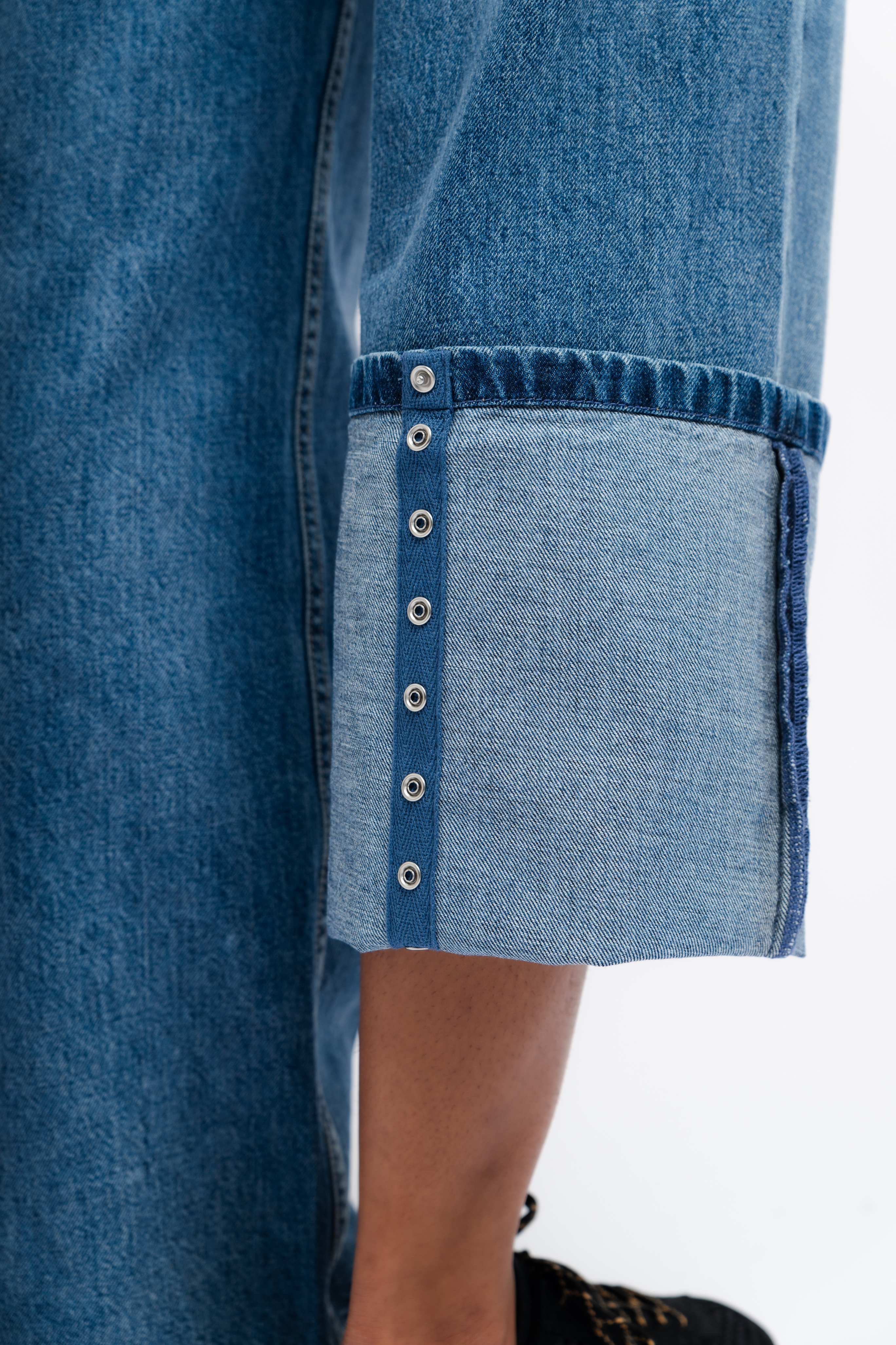 Classic Wash Barry Jeans