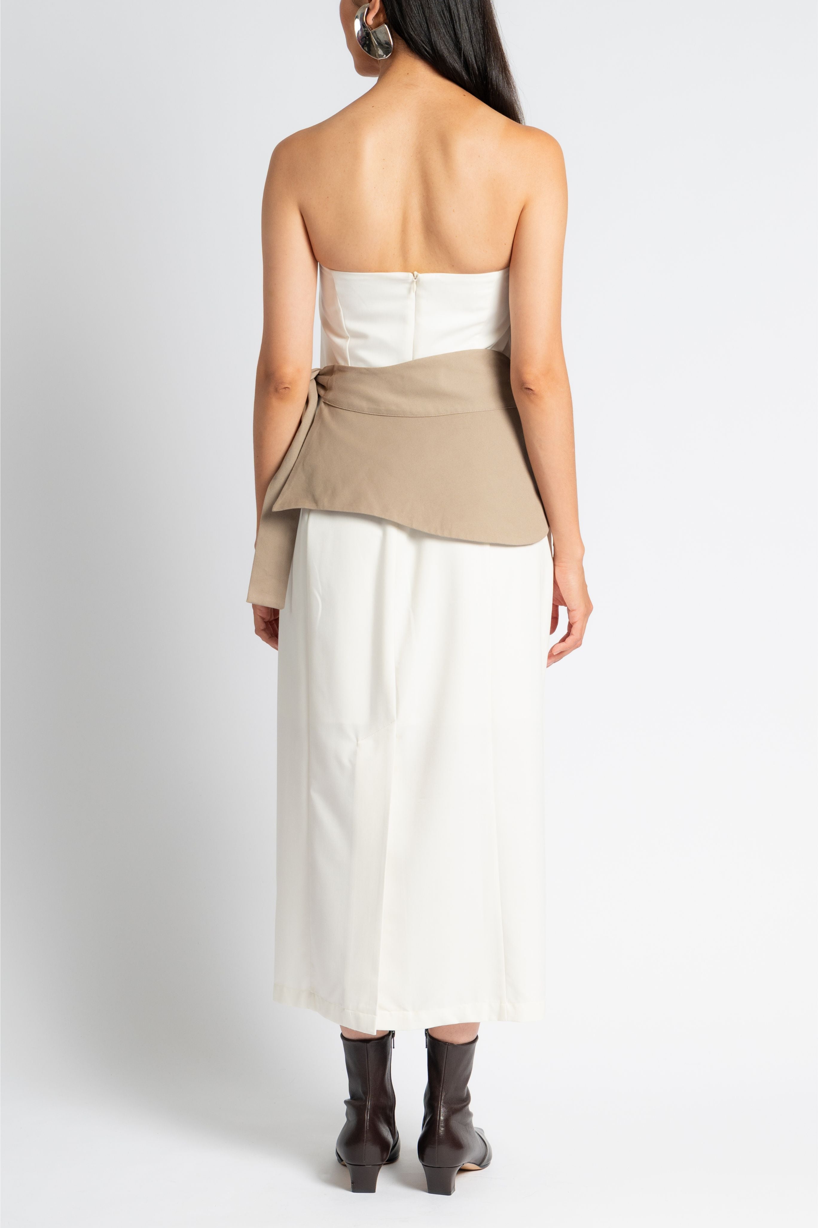 The Wave Belt in Tan
