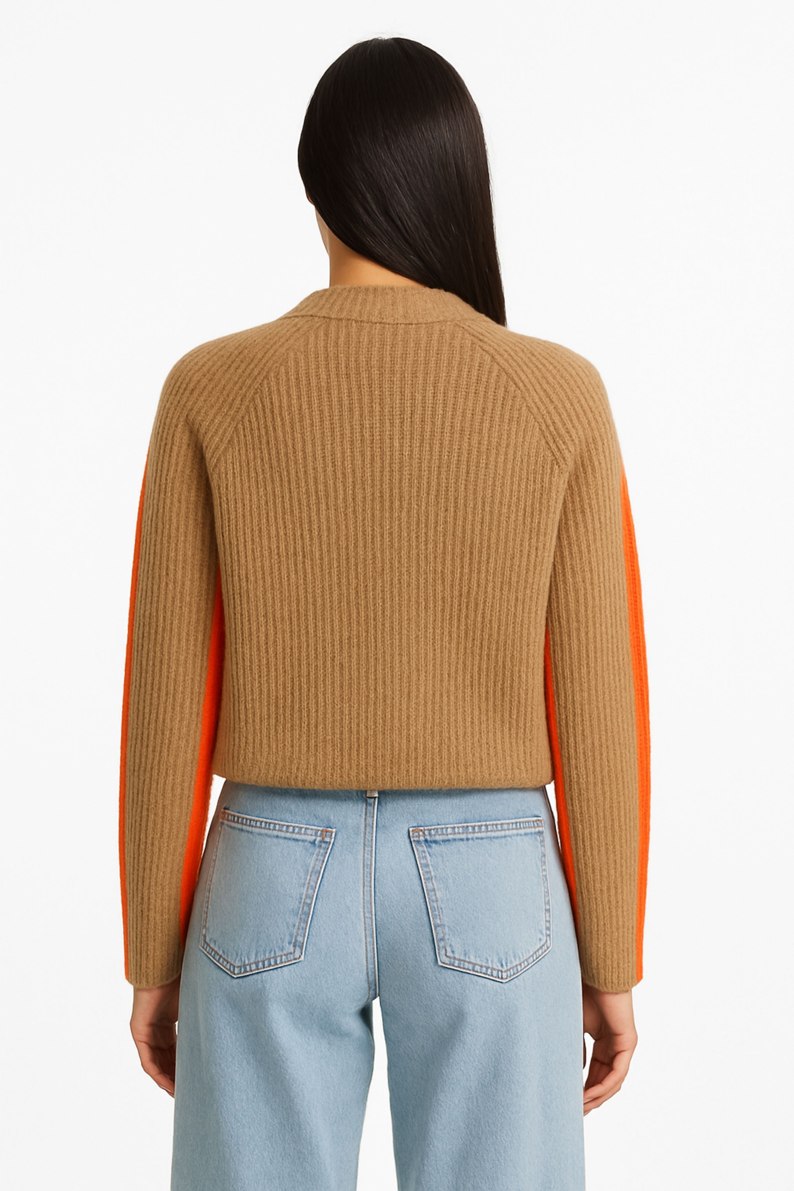Halas Sweater