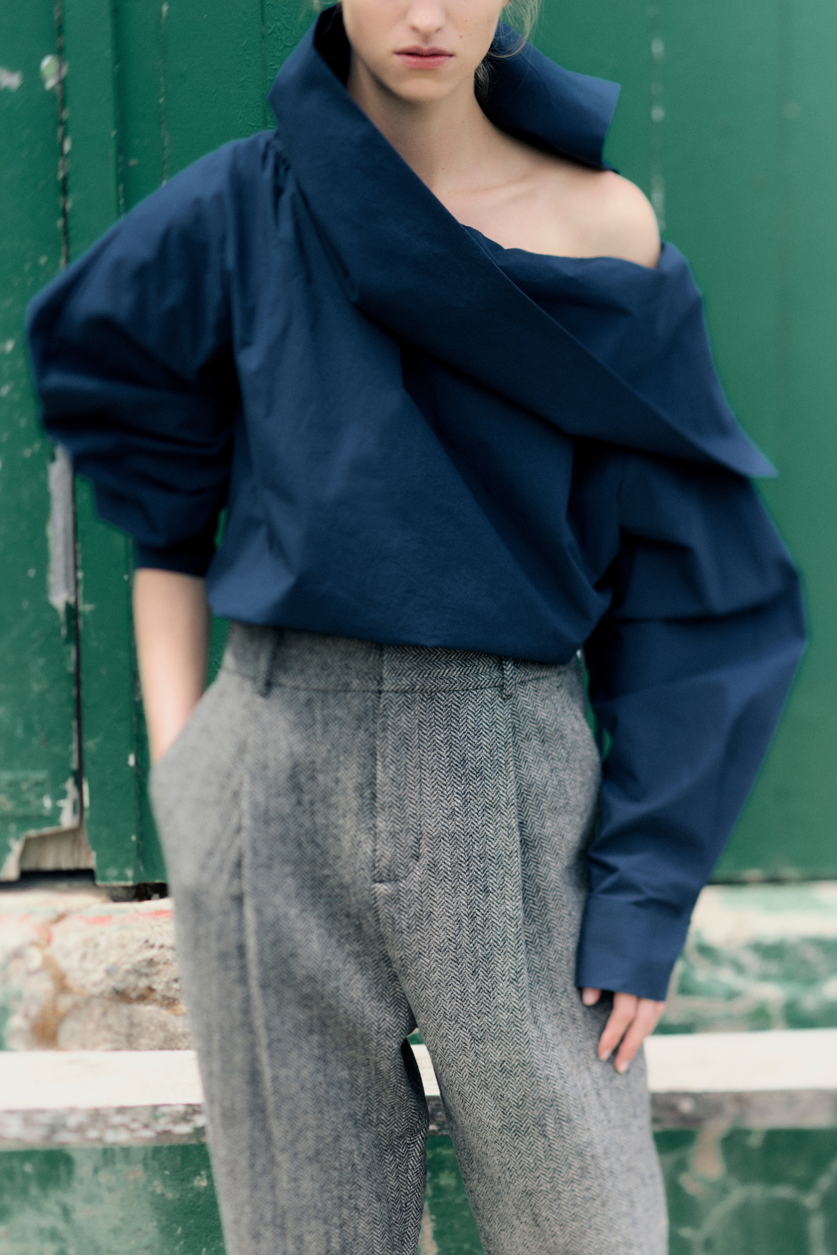 Origami Collar Reversed Shirt