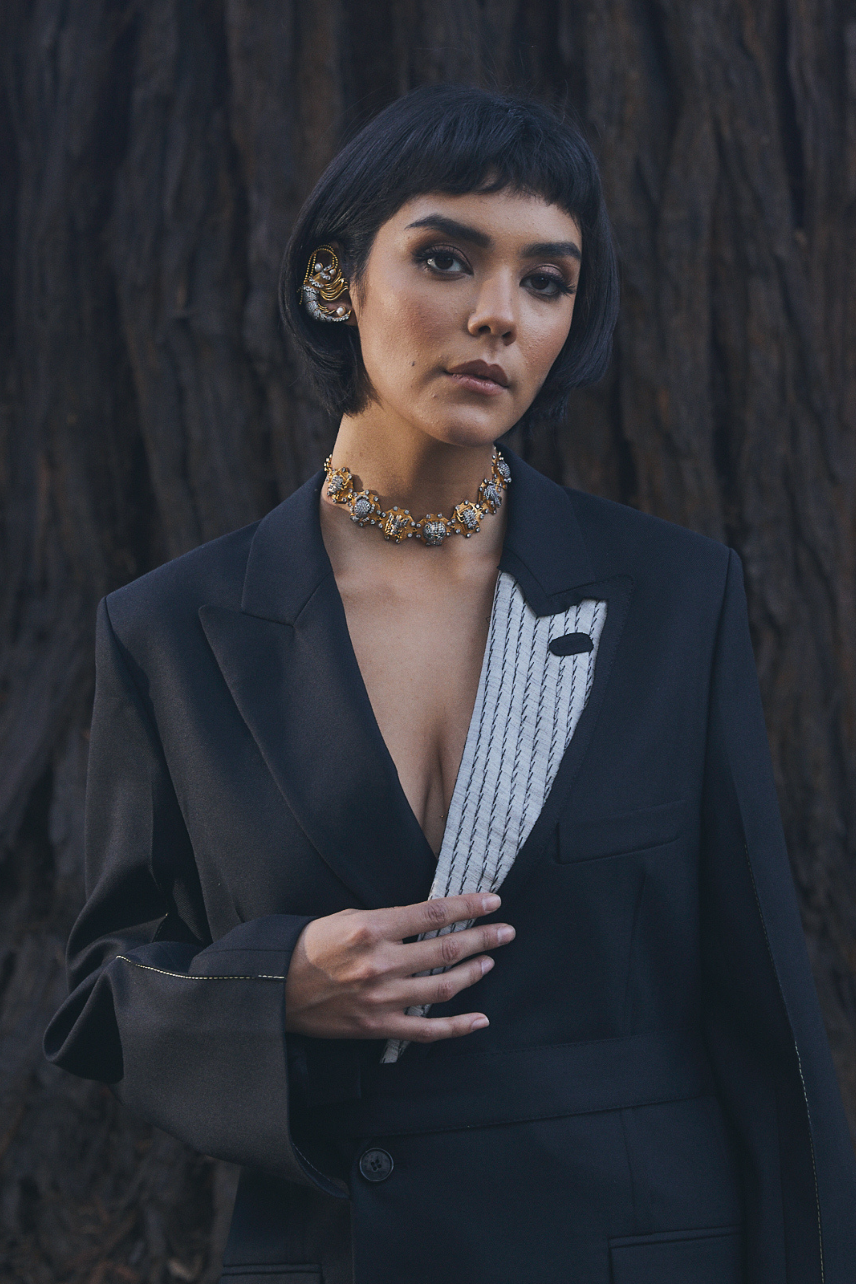 BEGUM KHAN Prawn Crystal Earcuff