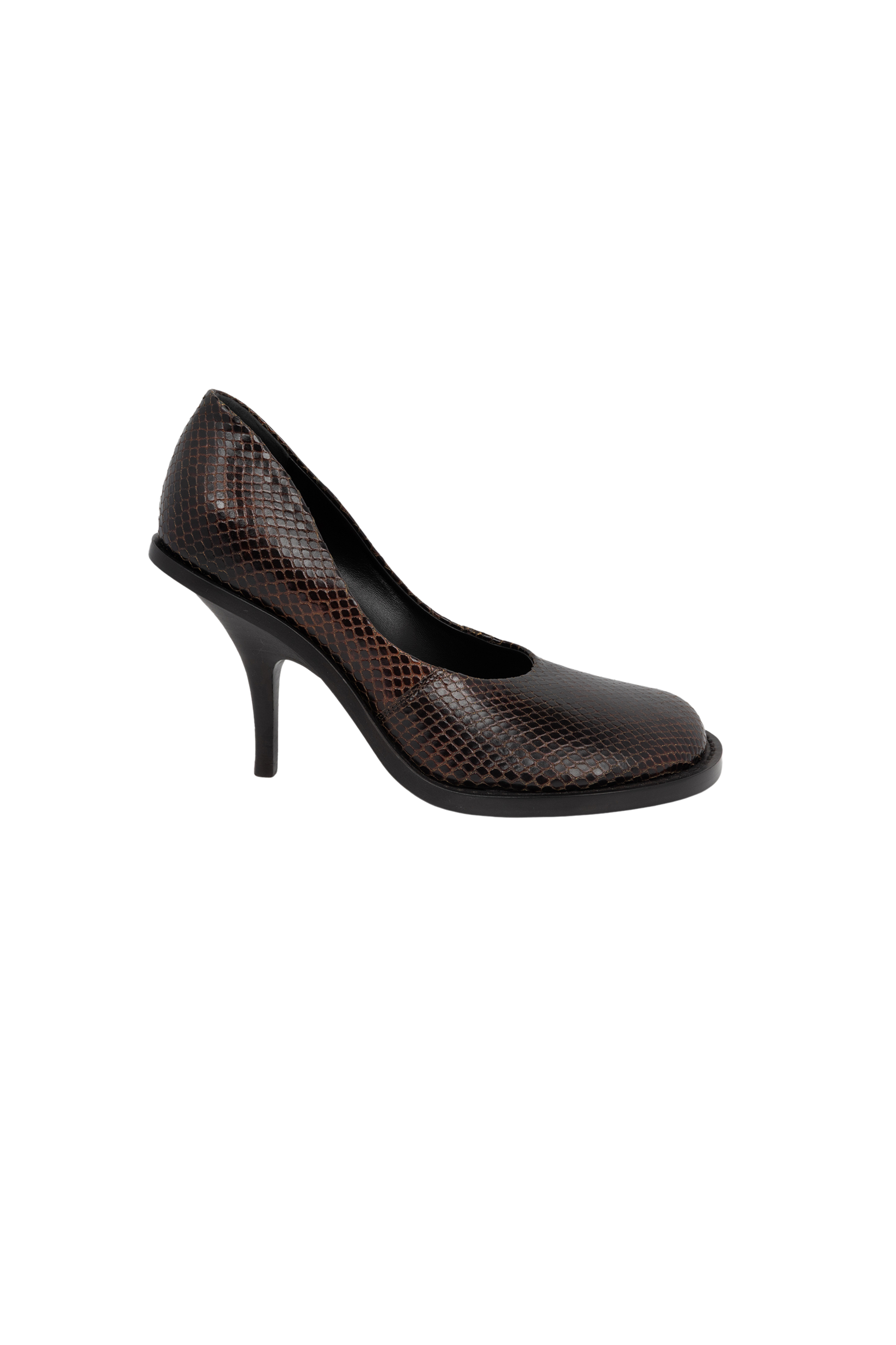 Round Toe Pumps