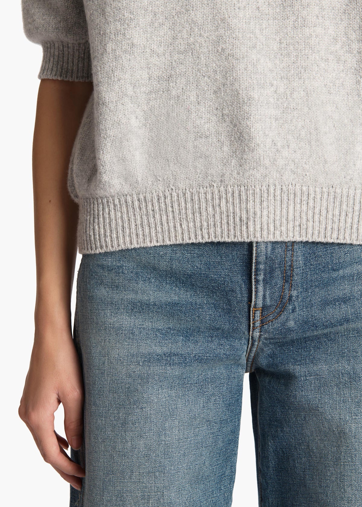 Davin Sweater in Dove