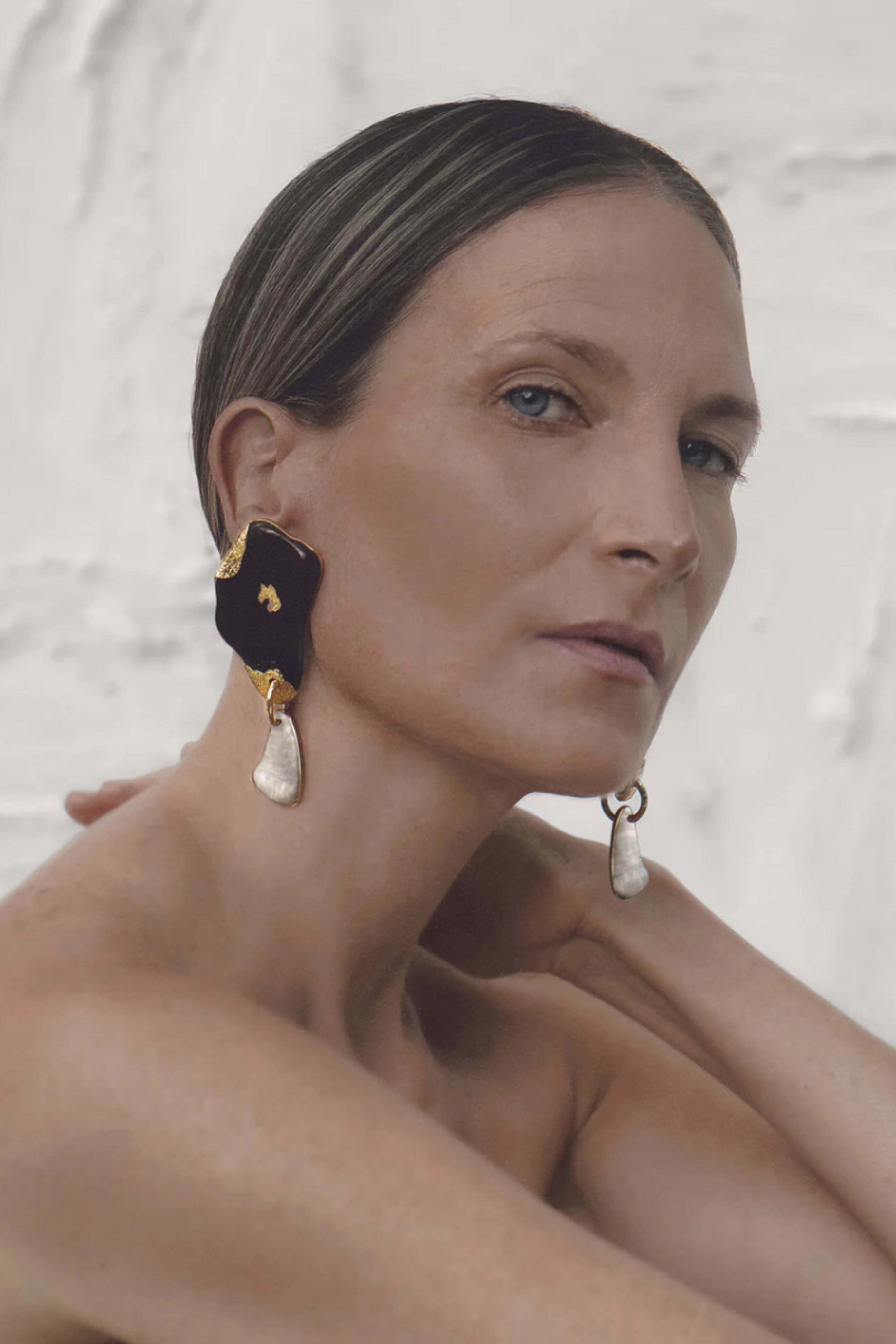 SORDO Laberinto Earrings in Black